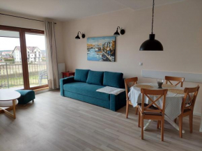 Bursztynowy 1, Karwia